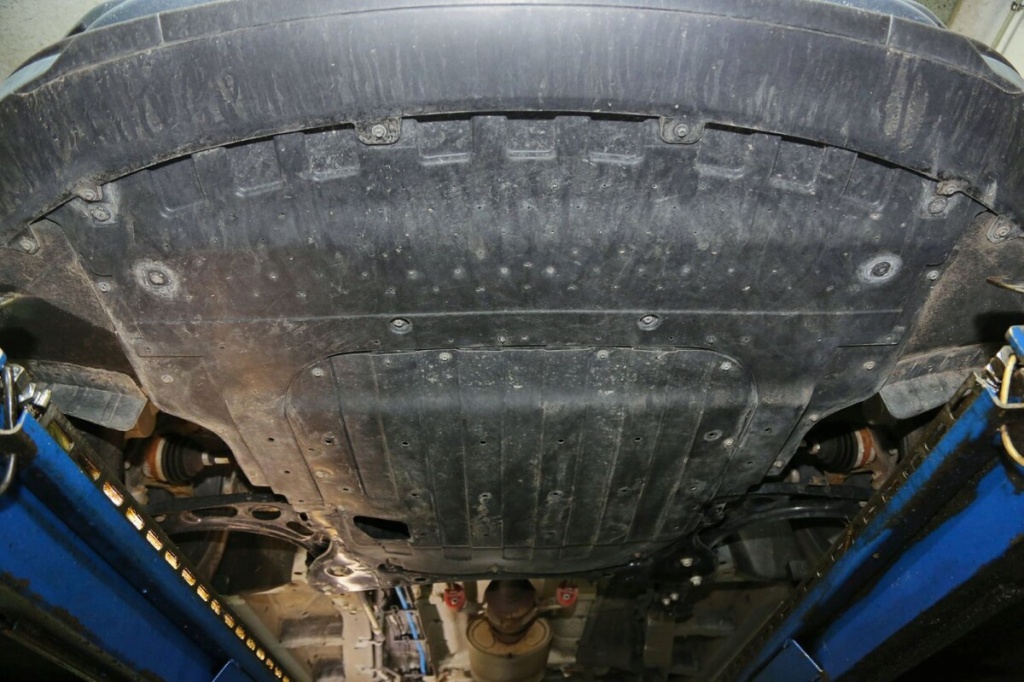 моторный отсек Geely Jiaji